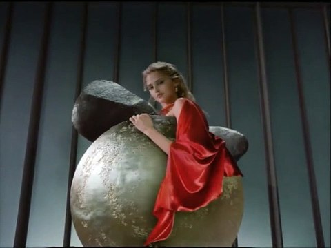 Saga Chanel - Le musée Bande-annonce (2) VF