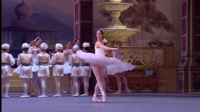 Le Corsaire (Bolchoï) Bande-annonce (2) VF