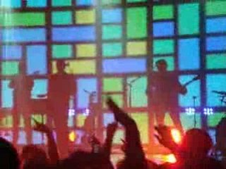 Jenifer - Ca se pointe (live lille)