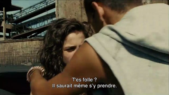 D'Acier Bande-annonce VO