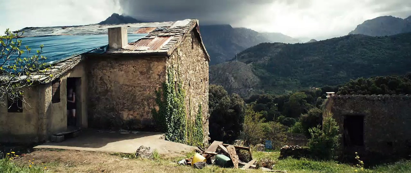 Au cul du loup Bande-annonce VF