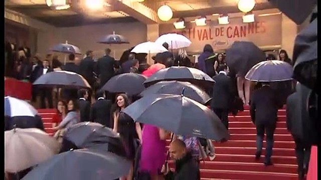 Jennifer Lawrence sur les marches