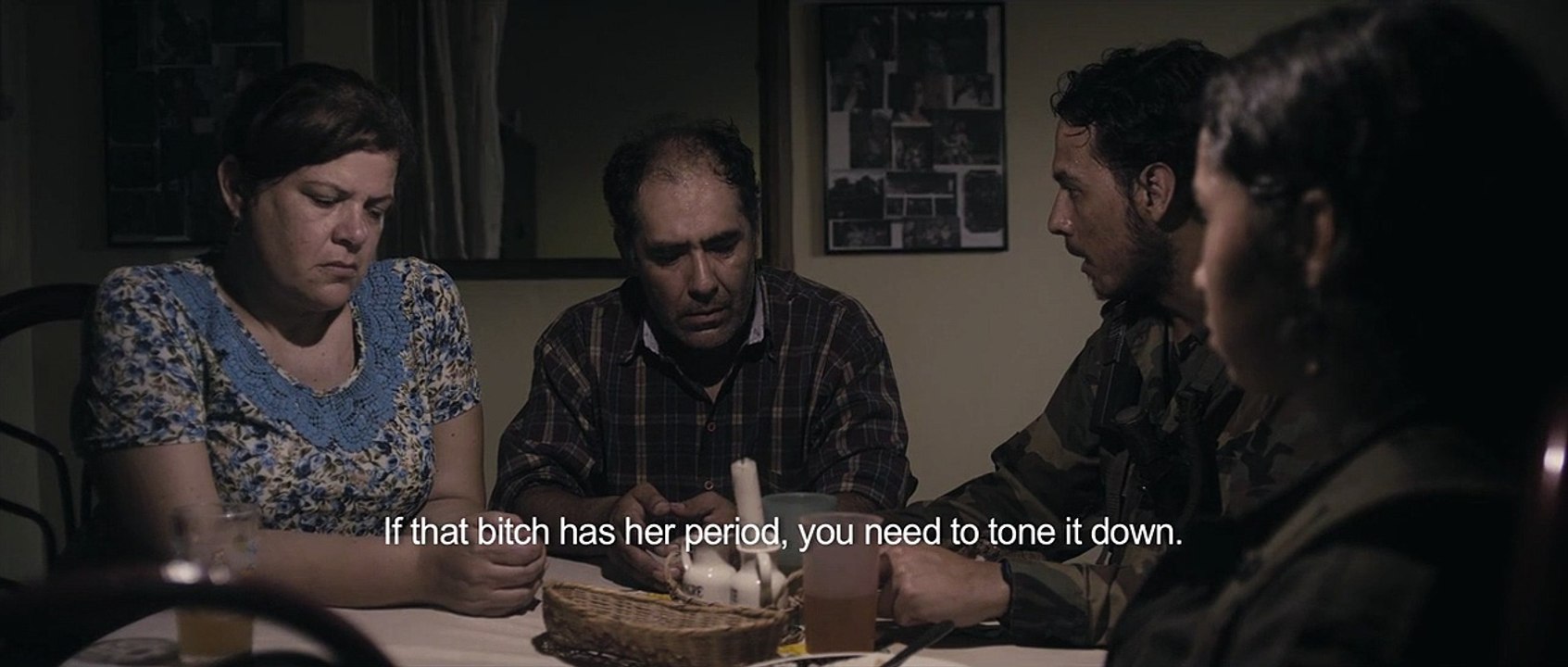 Alias Maria - EXTRAIT VOSTA "Tu ne manges pas ?"