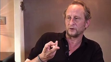 Cannes 2015 - Benoît Poelvoorde : appelez-le... Dieu !