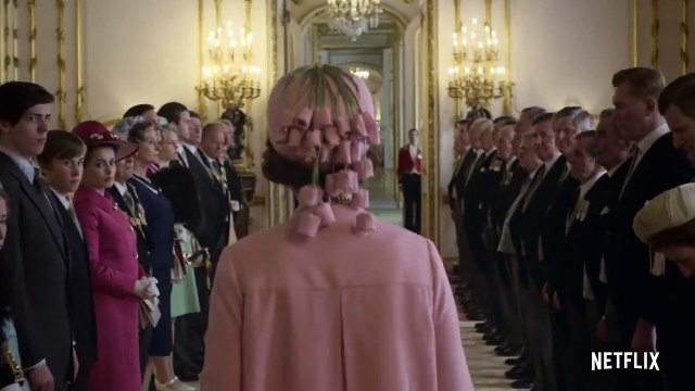 The Crown - saison 3 Bande-annonce VF