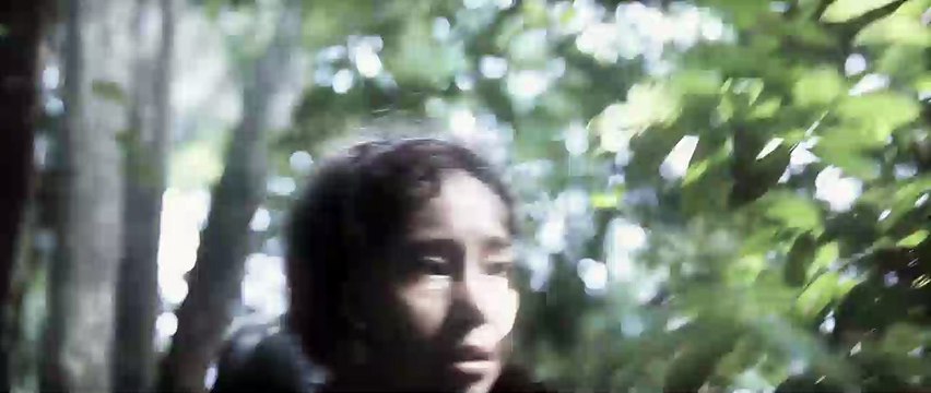 Alias Maria - EXTRAIT VOSTA Fouilles dans la jungle