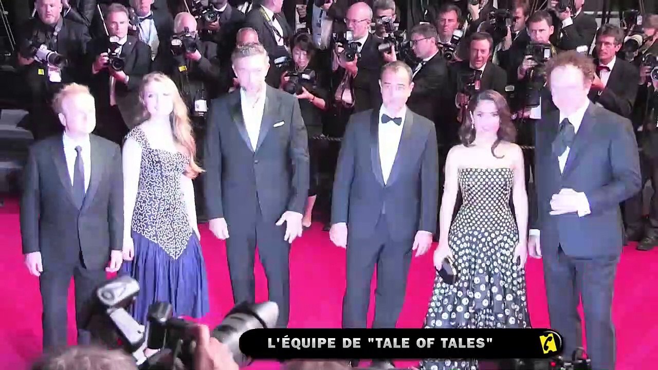 Cannes 2015 - Salma Hayek sur les marches