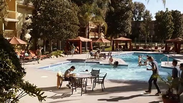 We Are Men - saison 1 Bande-annonce (2) VO