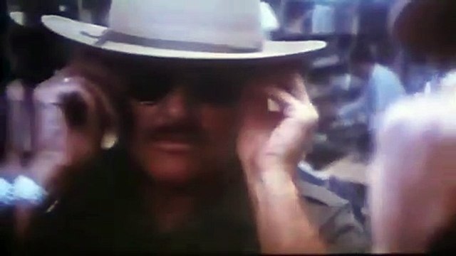 Police frontière Bande-annonce VO