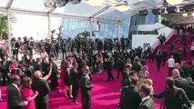 Cannes 2015 - Natalie Portman et les marches du 15 mai