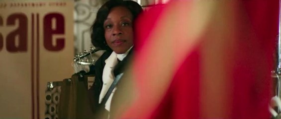 In Fabric EXTRAIT VO "Essayage"