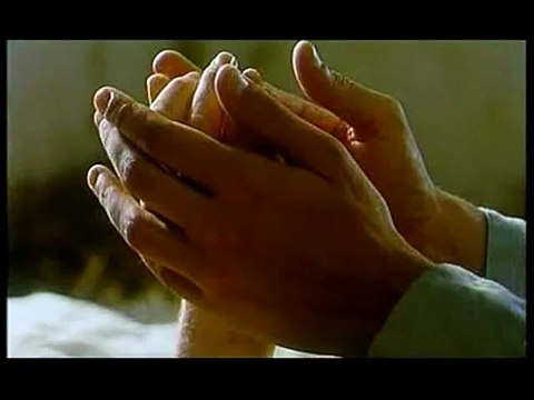 A la gauche du père Extrait vidéo VO