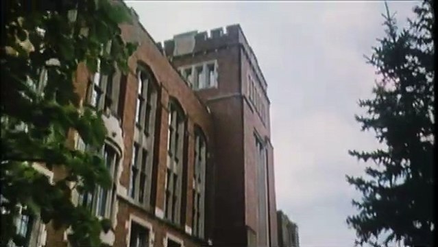 Sous le silence Bande-annonce (2) VF