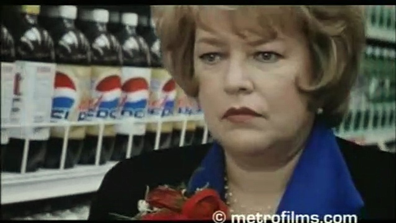 Amours suspectes Bande-annonce VF