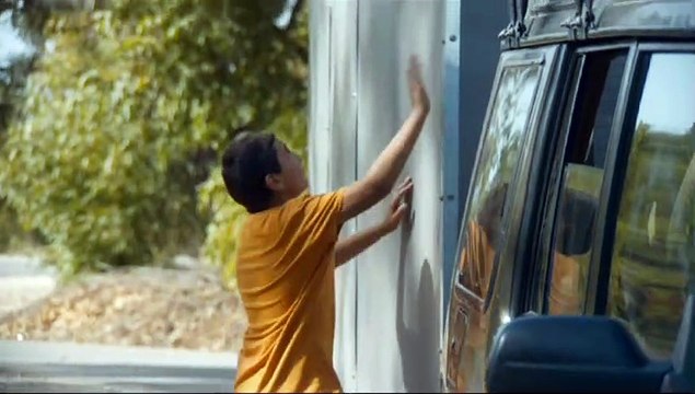 Girafada - EXTRAIT VOST La carte