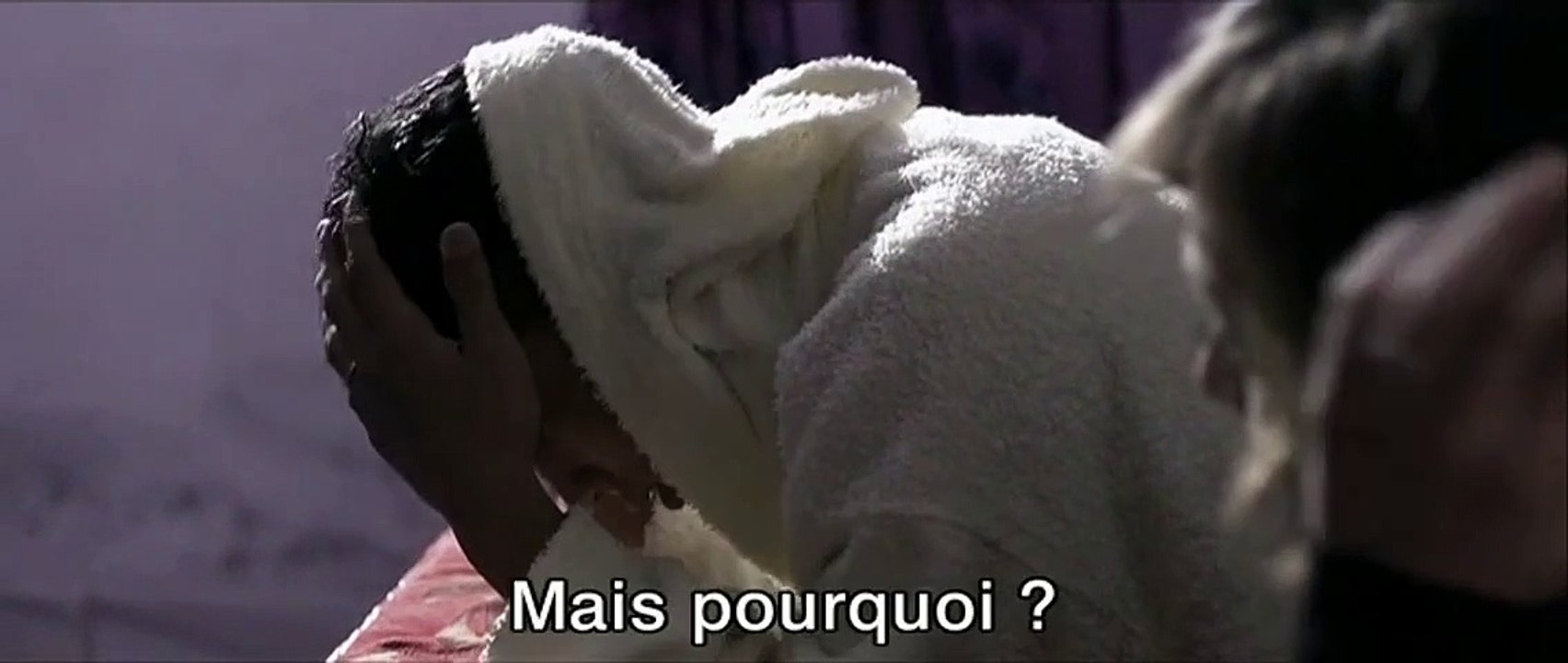 Ali a les yeux bleus - EXTRAIT VOST "Je ne peux pas rentrer chez moi"