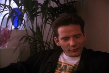 Singles Bande-annonce VO