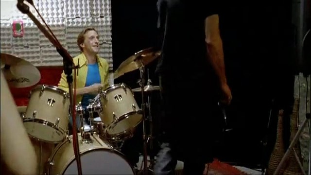 Qui m'aime me suive Bande-annonce VF