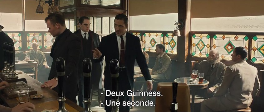 Legend - EXTRAIT VOST Le guet-apens dans le pub