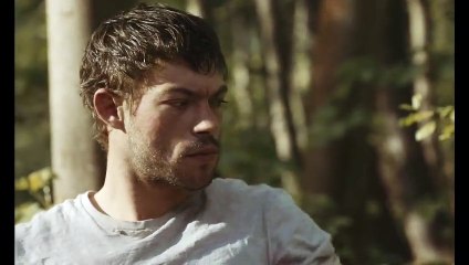 Sauvage EXTRAIT "Pourquoi t&#039;embrasses les clients ?"