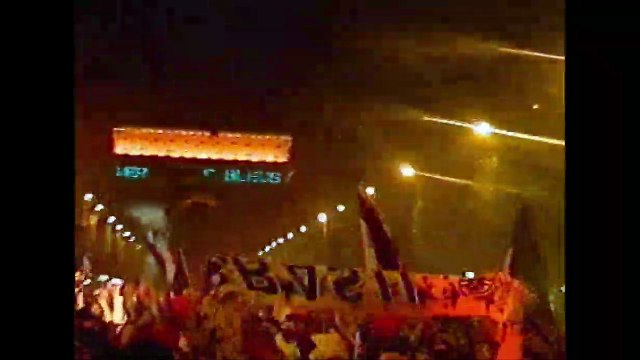 Play CLIP Wonderwall