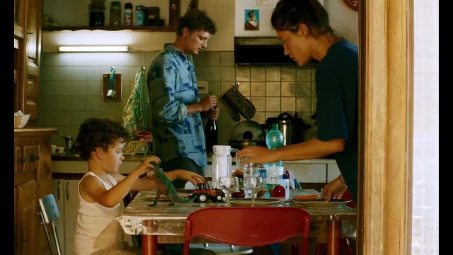 Revenir Bande-annonce VF