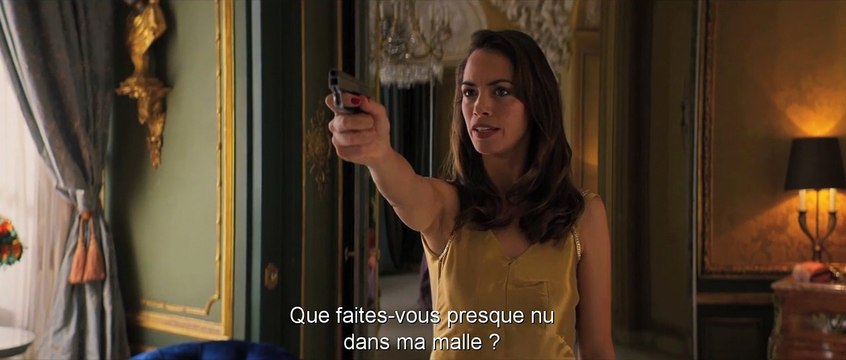 L'Extraordinaire voyage du Fakir EXTRAIT VO Presque nu dans la malle