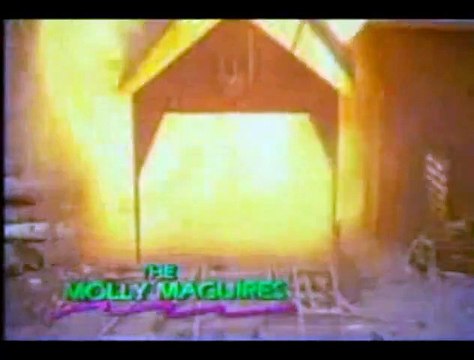 Traître sur commande Bande-annonce VO