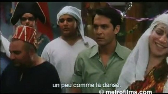 Au bout du monde à gauche Bande-annonce VO