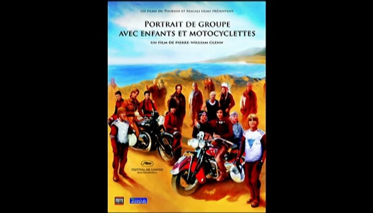 Pierre-William Glenn Interview : Portrait de groupe avec enfants et motocyclettes