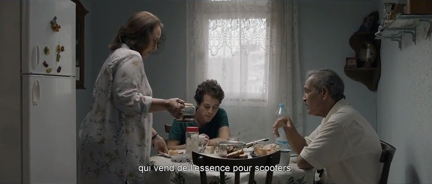 Mon cher enfant EXTRAIT VO Une guenon qui détecte la migraine