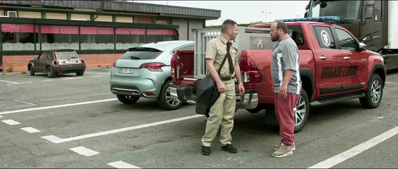 Lucky TEASER "Vol de chien"