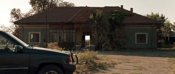 Dogs - EXTRAIT VO "Police, le chien"