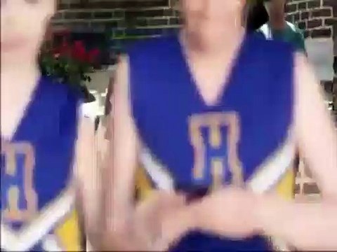 Des bleus au coeur Bande-annonce VO