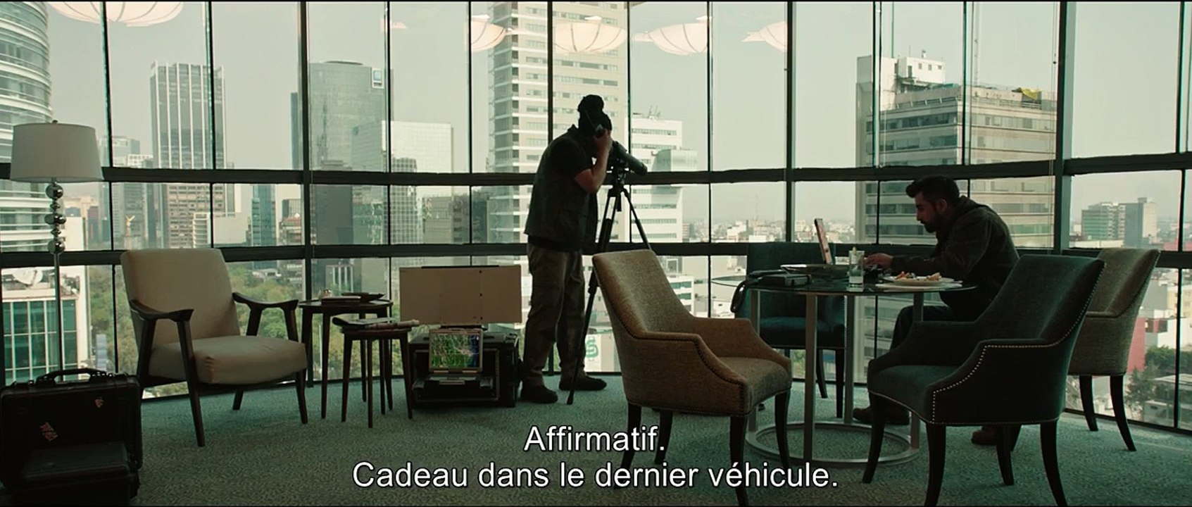 Sicario La Guerre des Cartels EXTRAIT VO "L'embuscade"