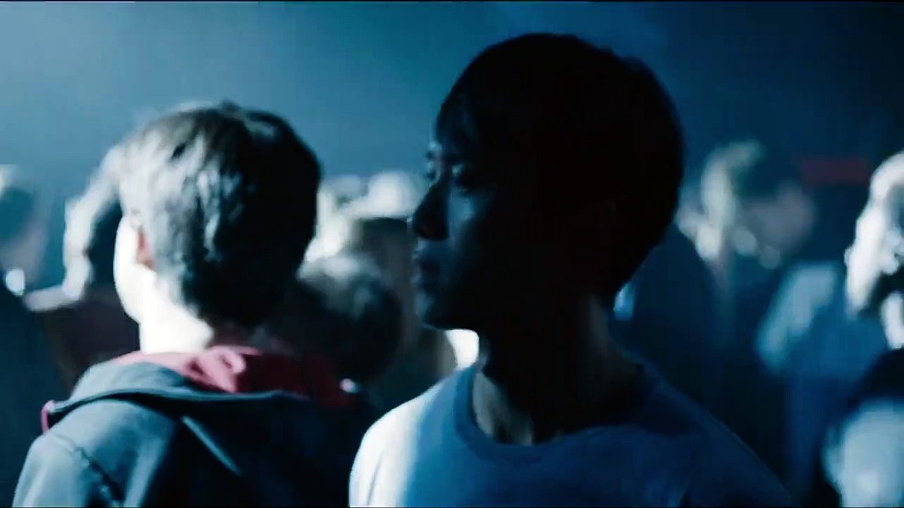 La Nuit venue EXTRAIT VF "Boîte de nuit"