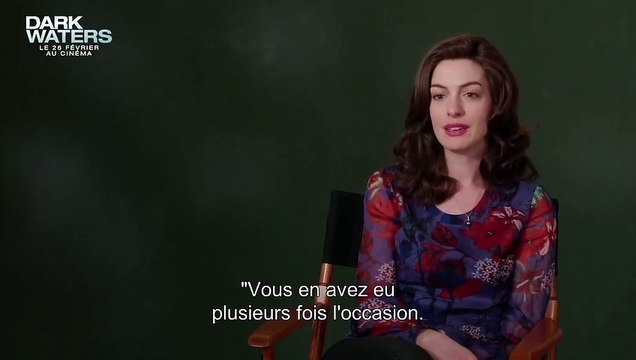 Dark Waters BONUS VO Robert Billot vu par Anne Hathaway