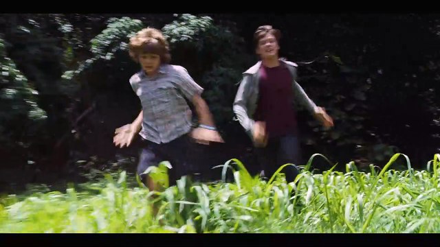 Jurassic World - EXTRAIT VOST La course-poursuite avec les enfants
