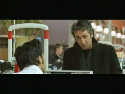 Alive Bande-annonce VF