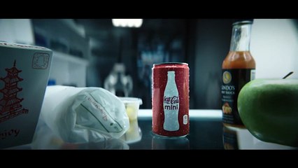 Super Bowl 2016 : Ant-Man et Hulk s'affrontent pour une canette