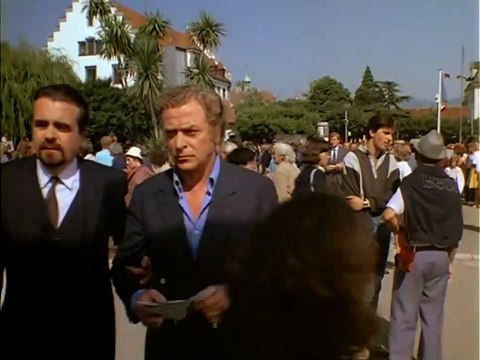 Le Pacte Holcroft Bande-annonce (2) VO