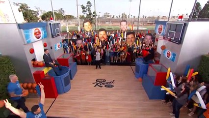 Channing Tatum fait un basket aquatique avec Jimmy Kimmel