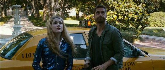 Barefoot Bande-annonce VO