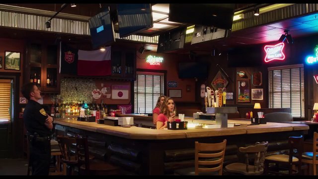 Support The Girls Bande-annonce VO