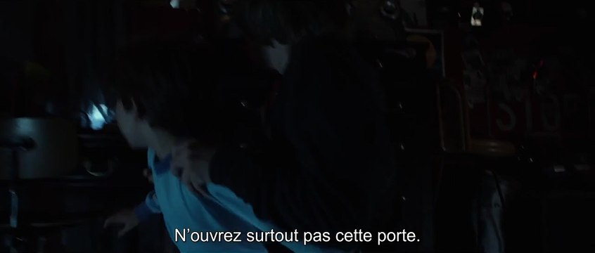 Dark Skies Extrait vidéo (4) VO