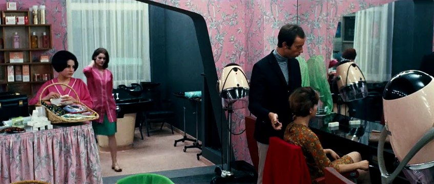 Deux ou trois choses que je sais d'elle Bande-annonce VF