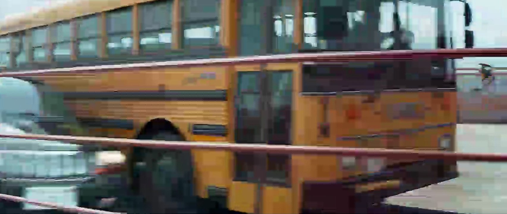 Terminator Genisys - EXTRAIT VOST "Course-poursuite"