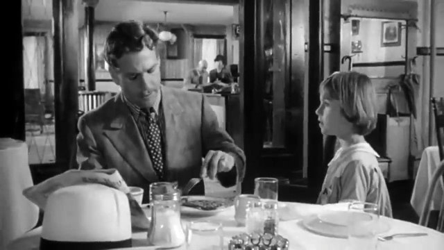 La Barbe à papa Bande-annonce VO