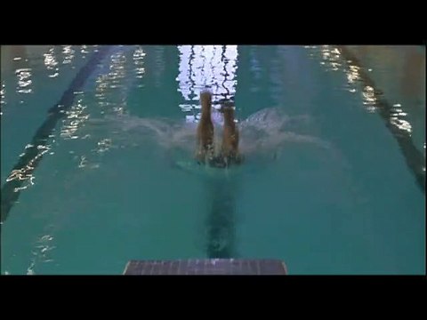 Les Toits de Paris Bande-annonce (2) VF