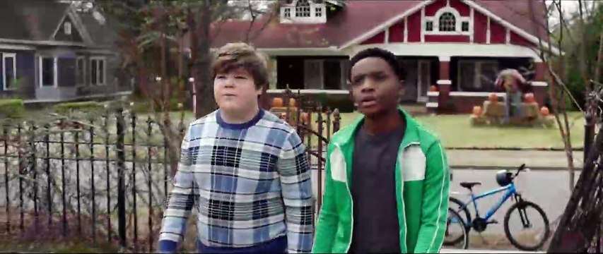 Chair de poule 2 : Les Fantômes d'Halloween Bande-annonce (2) VO